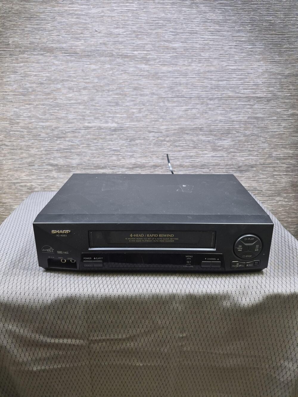 Sharp VC-A593U VHS HQ VCR Player Recorder 4-Head Rapid Rewind S-VHS "NO WORK"